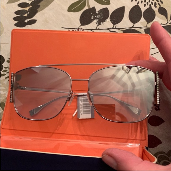 NWT Fendi 62mm Square Brow Bar Sunglasses - Picture 14 of 15